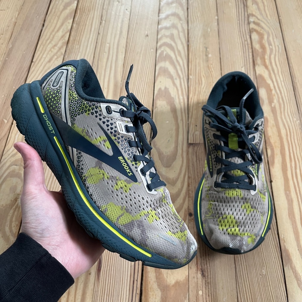 Brooks Ghost 14 Running Shoes Womens 8 Grey Lime Green Camo 1203561B476 READ!